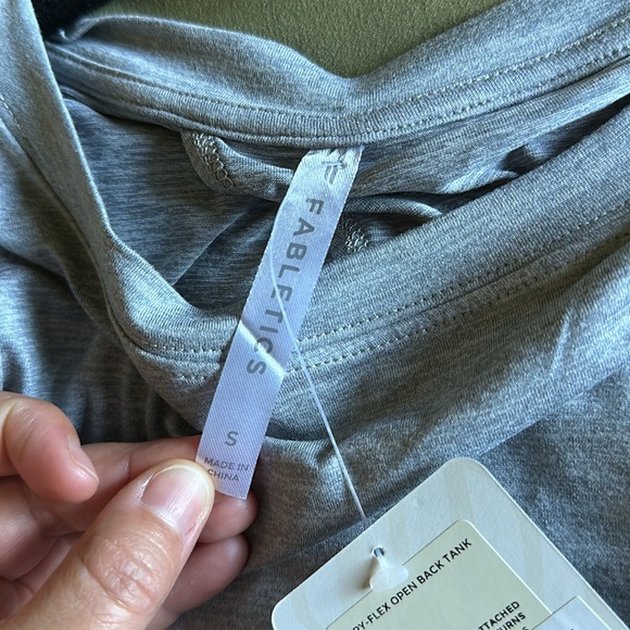 Fabletics open back tank - Picture 4 of 4